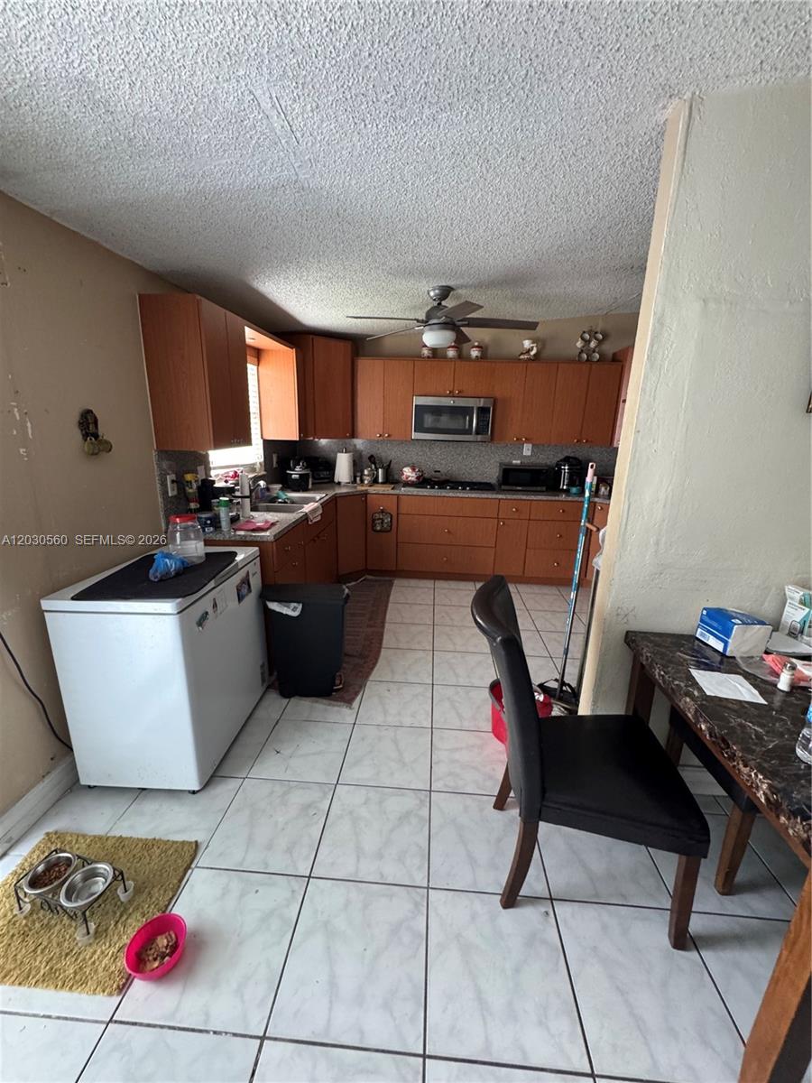 5612 NW 5612 Nw 206th Lane
