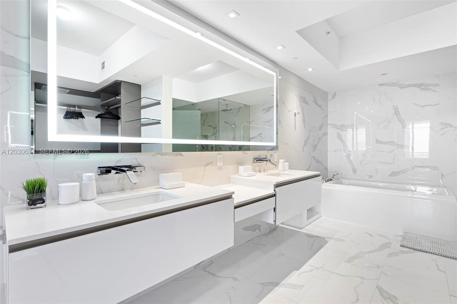 5500 Island Estates Drive