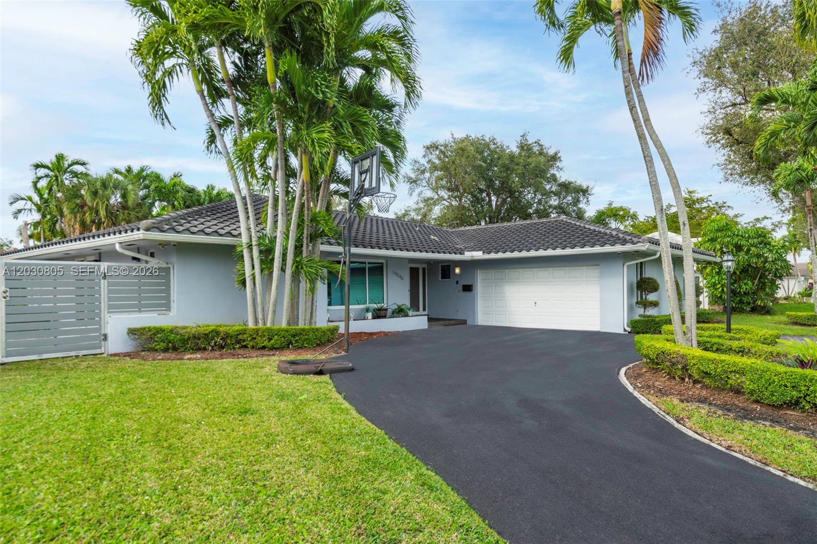 19040 S Saint Andrews Drive