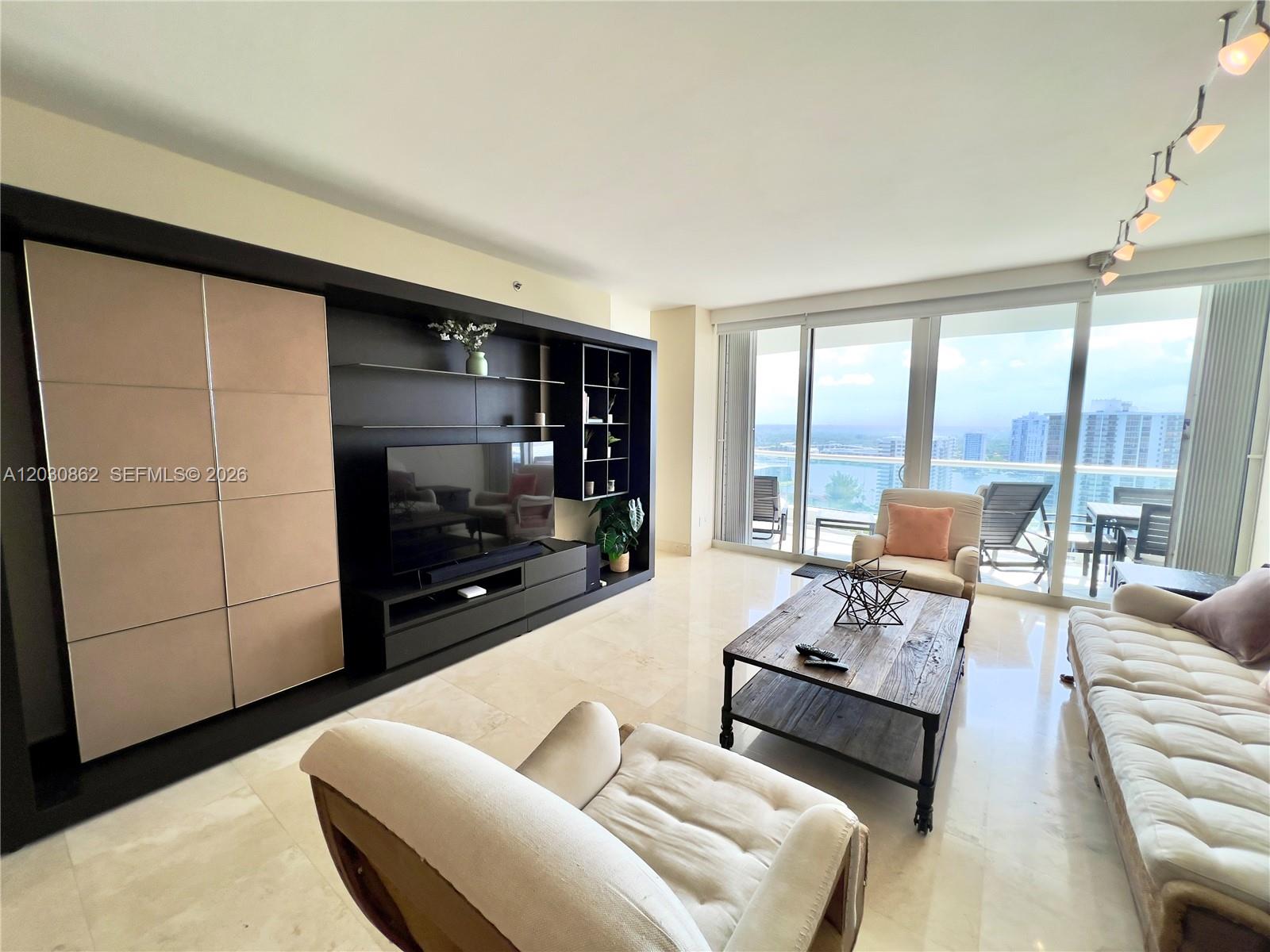 7000 Island Boulevard