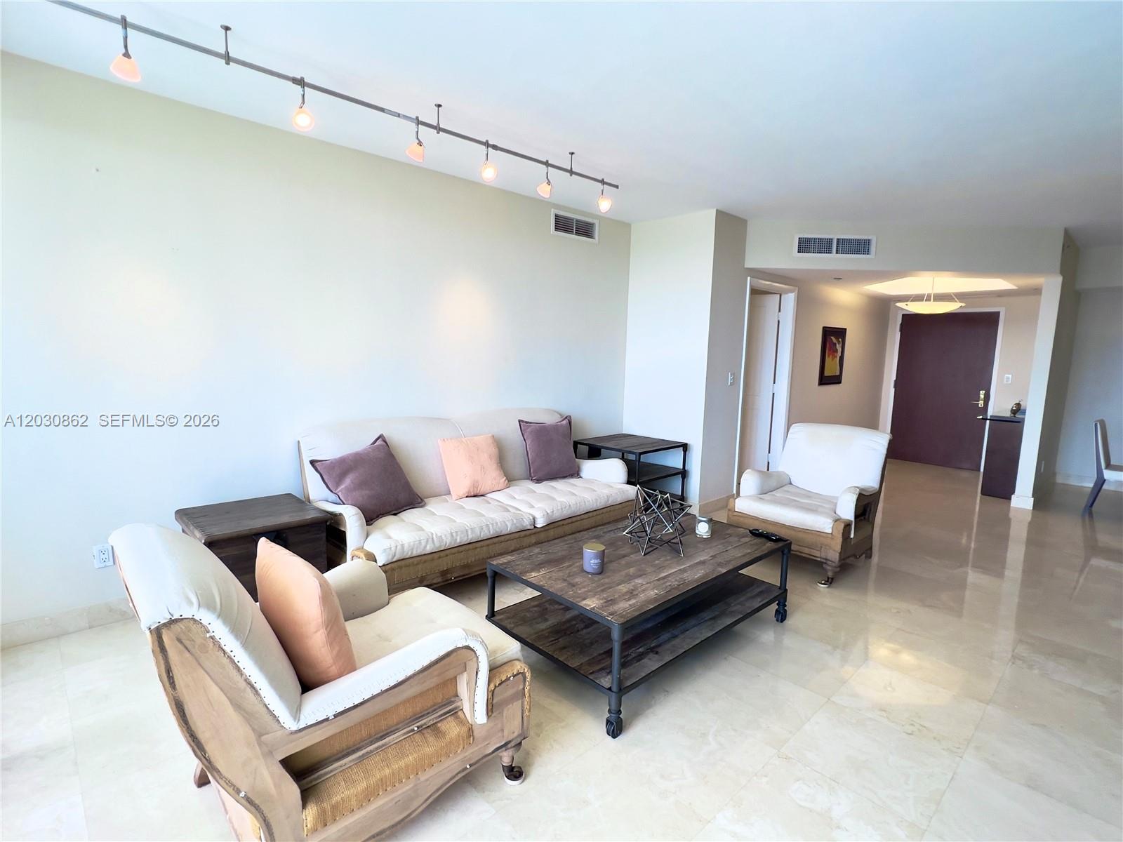 7000 Island Boulevard