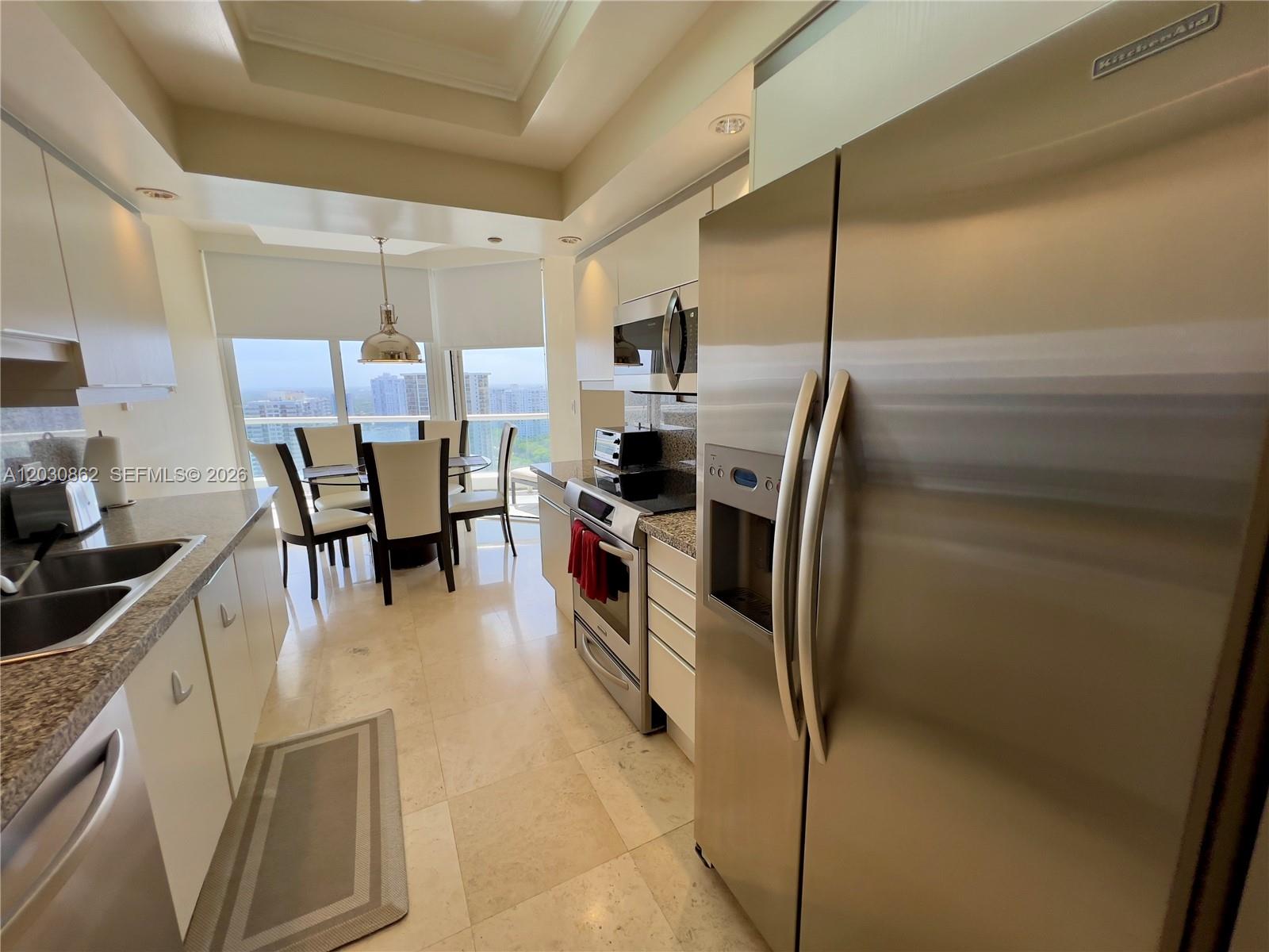 7000 Island Boulevard