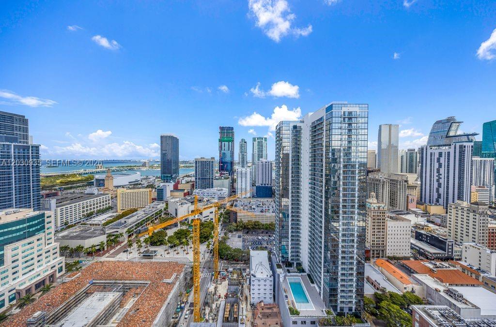 225 N Miami Avenue
