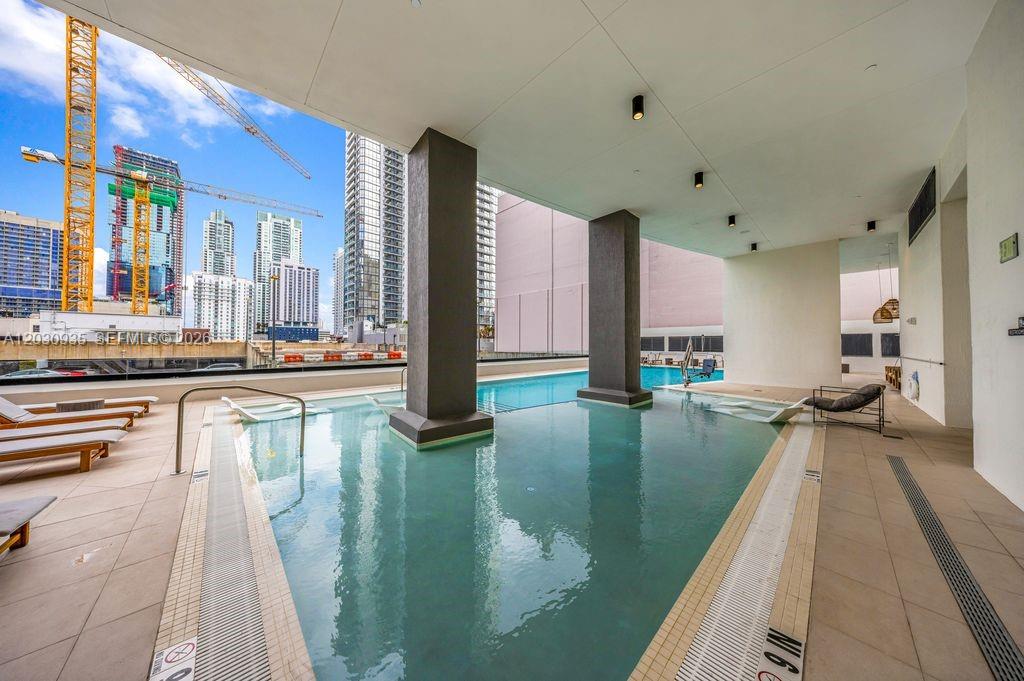 225 N Miami Avenue
