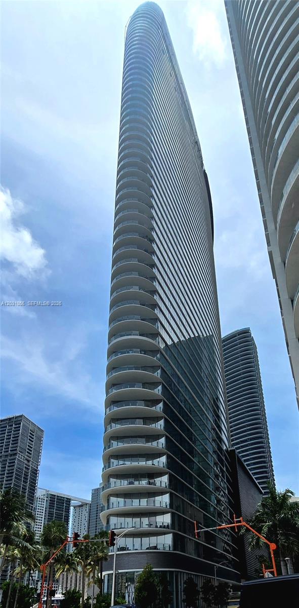 300 Biscayne Blvd Way