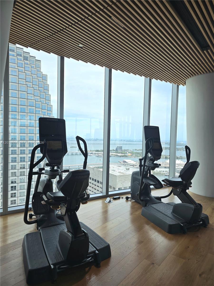 300 Biscayne Blvd Way