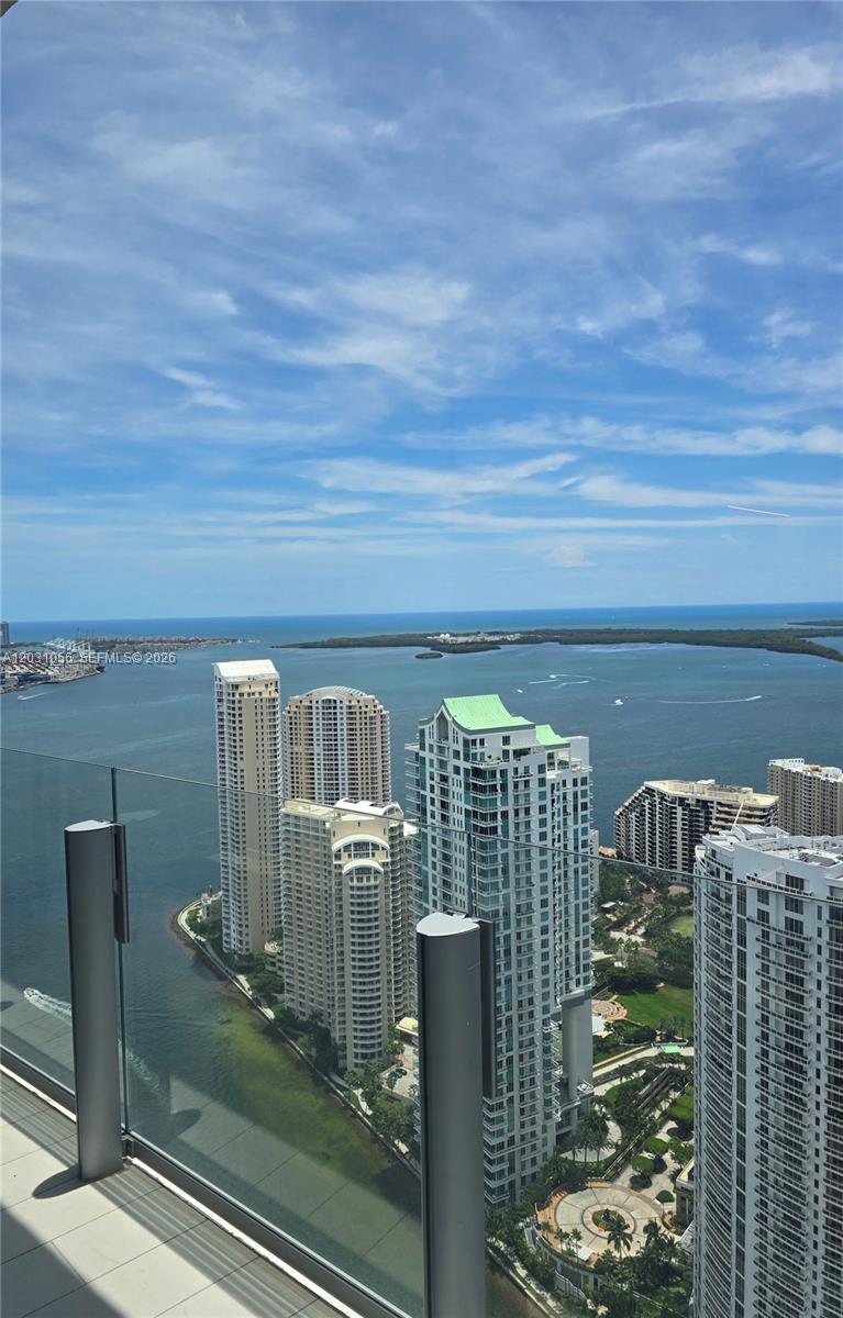 300 Biscayne Blvd Way