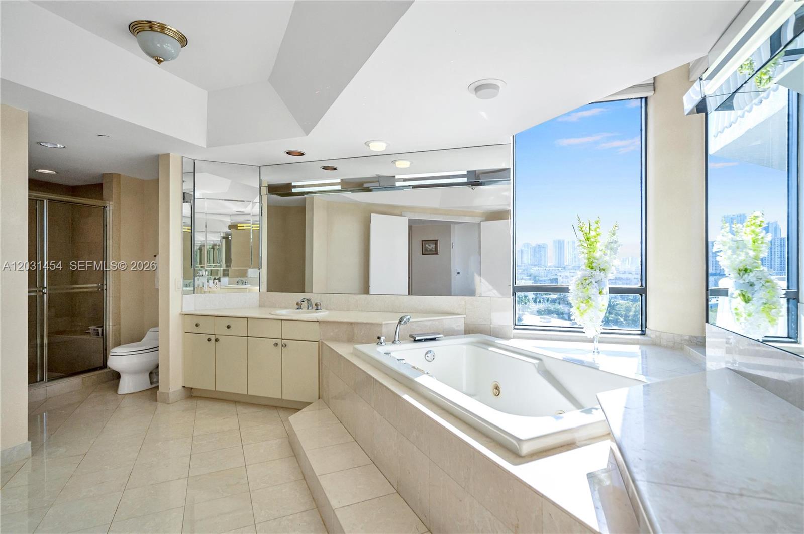 2000 Island Boulevard