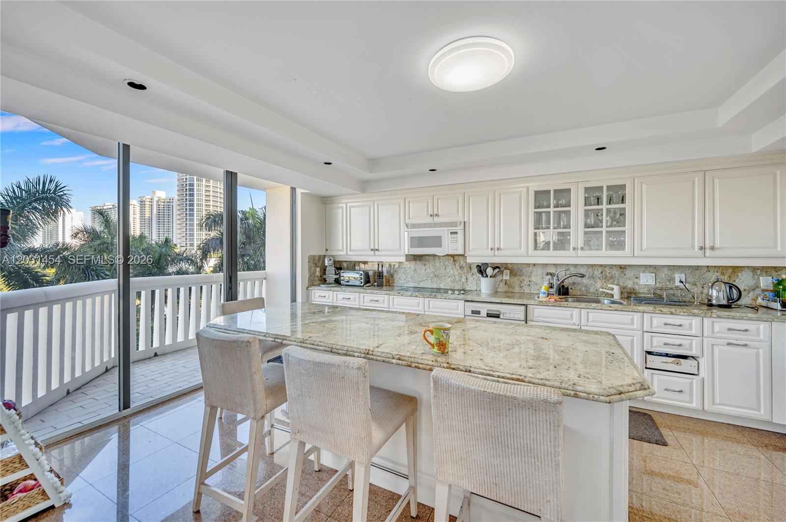 2000 Island Boulevard