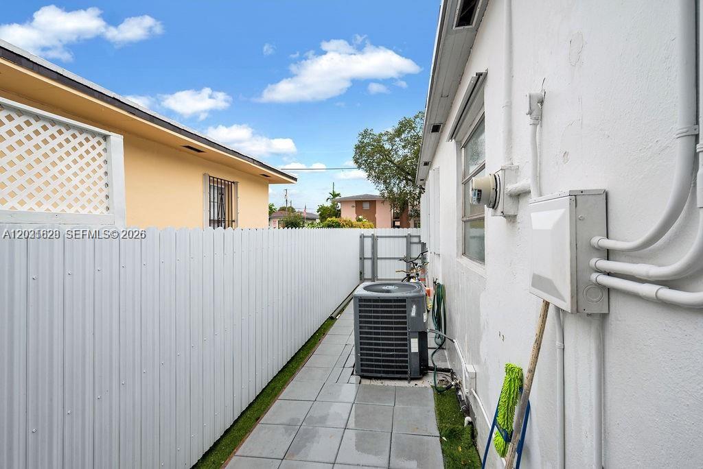 600 NW 34th Avenue