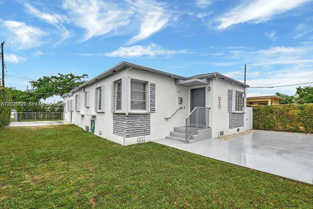 600 NW 34th Avenue