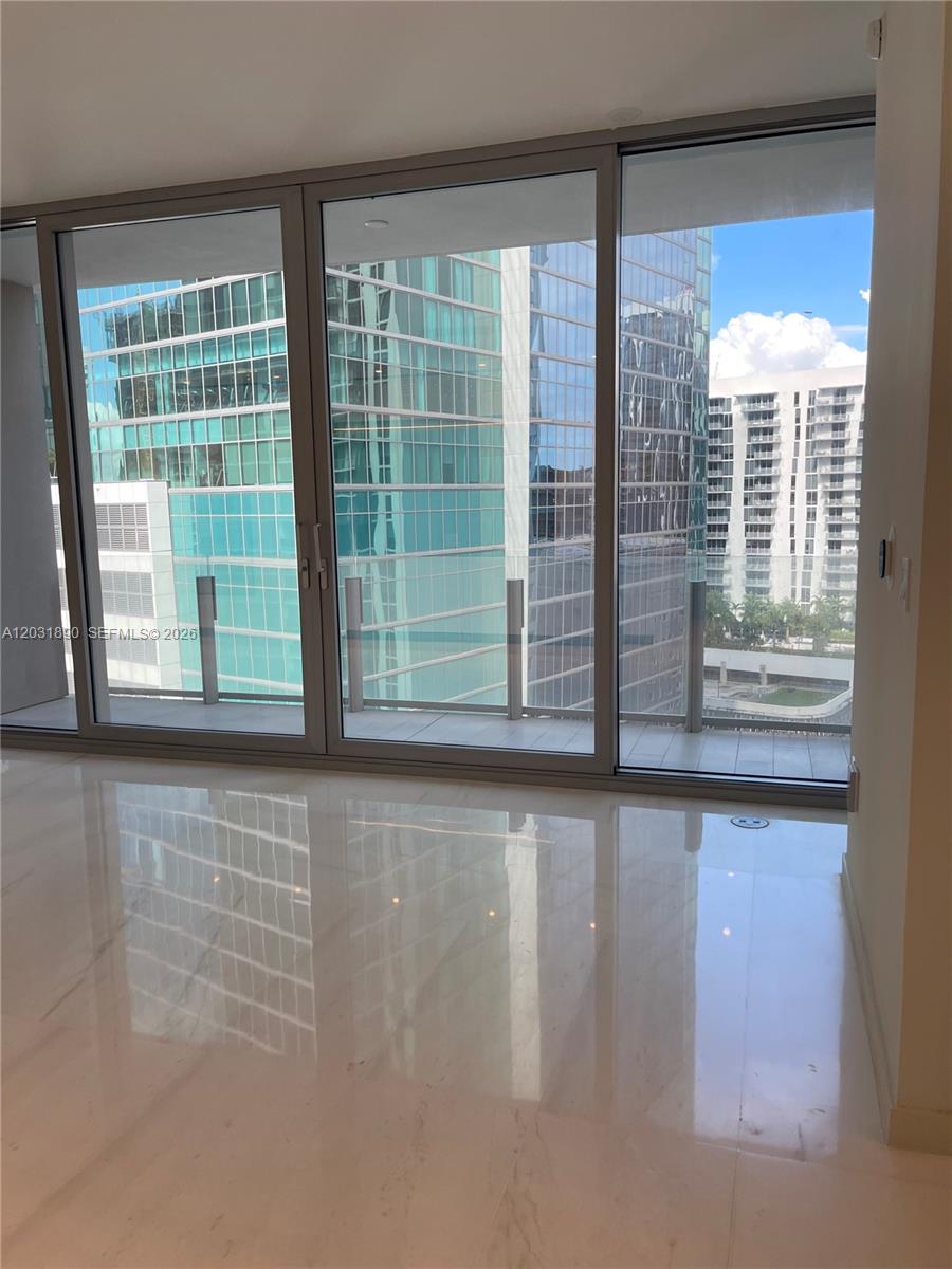 300 Biscayne Blvd Way
