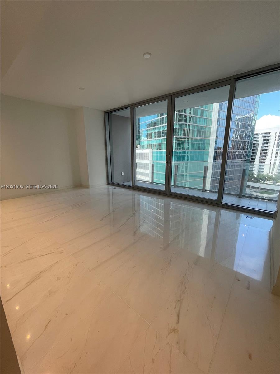 300 Biscayne Blvd Way
