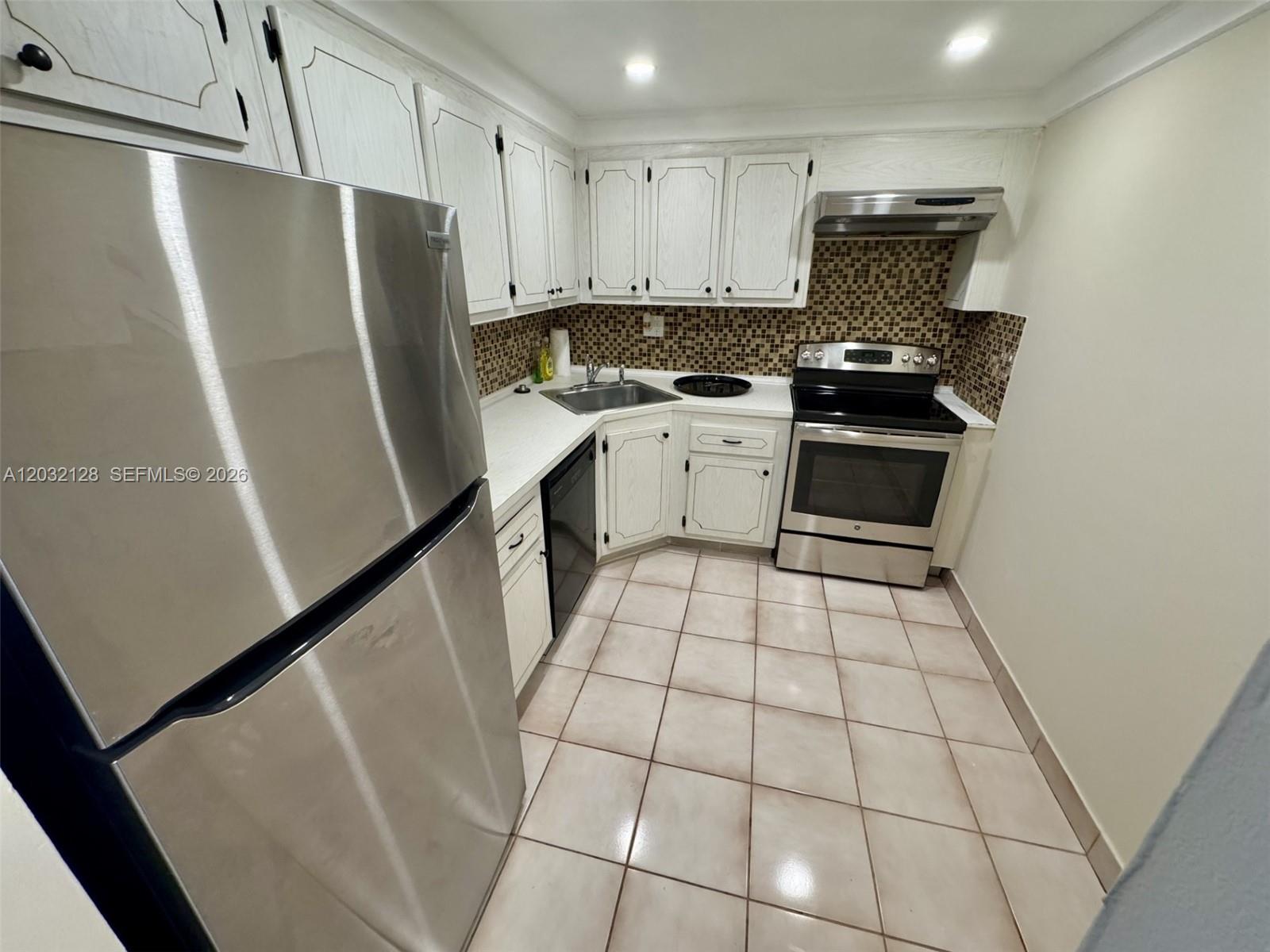 2100 Sans Souci Boulevard