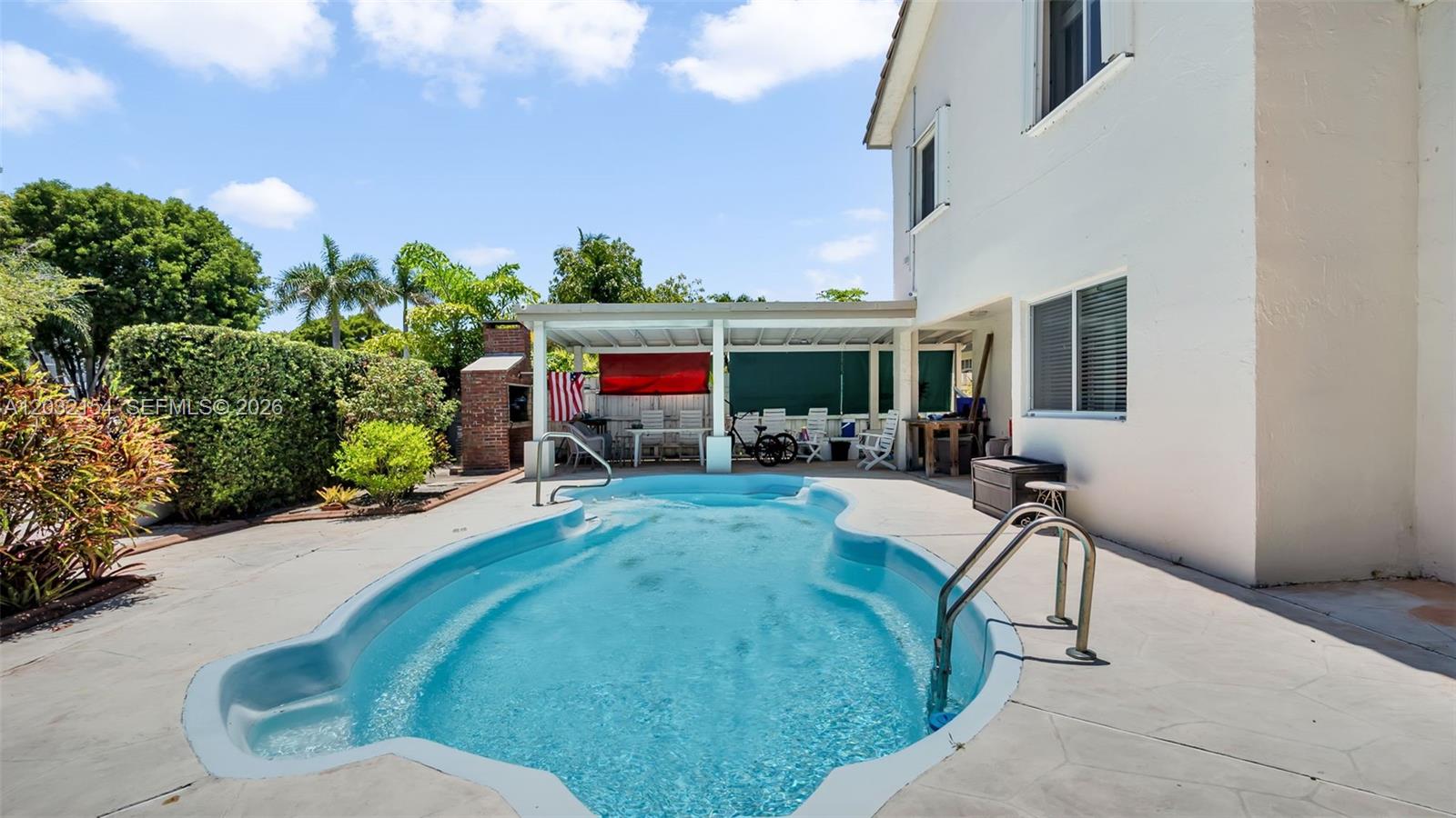 8532 SW 211th Terrace