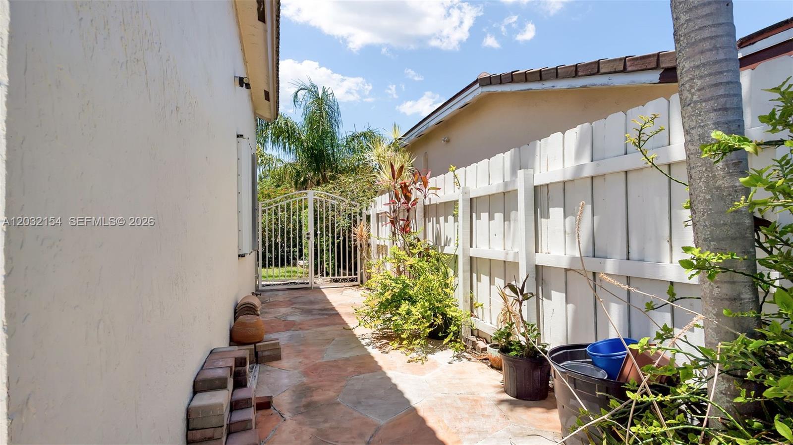 8532 SW 211th Terrace
