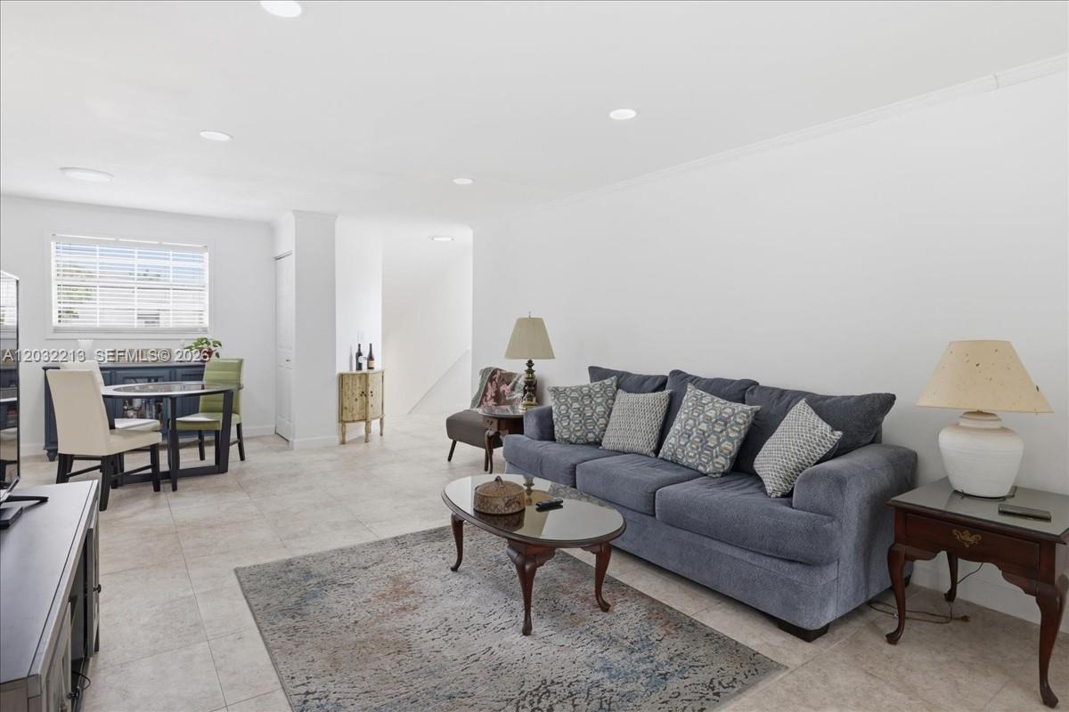 2614 SE 21st Court