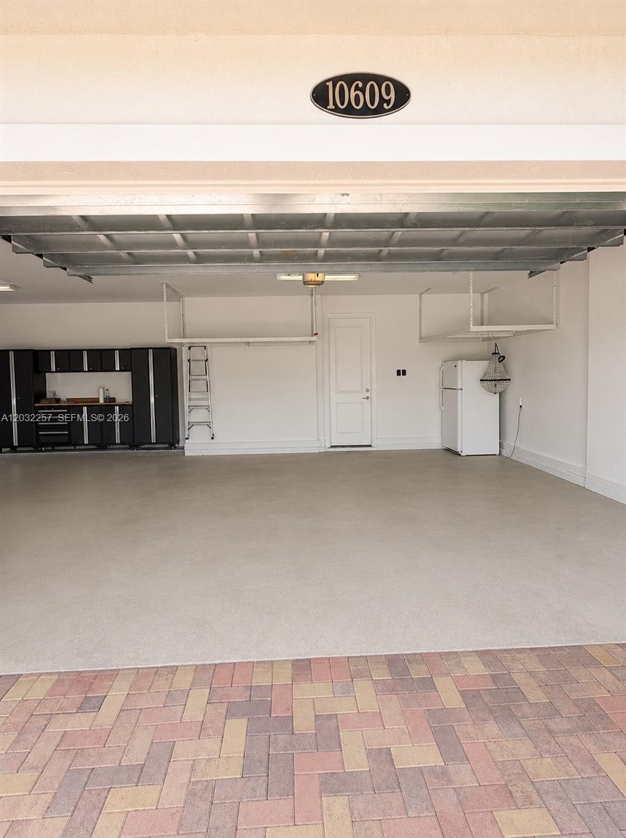 10609 SW 55th Street