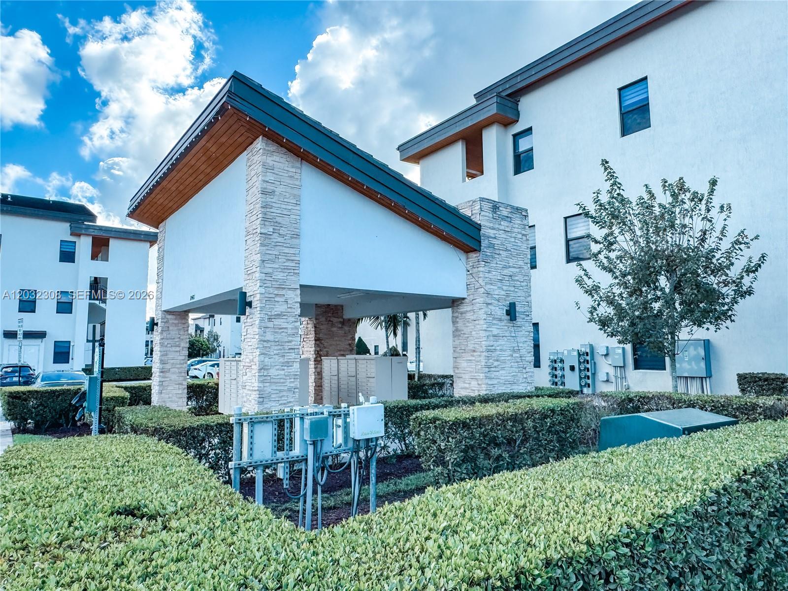 10455 NW 82nd Street