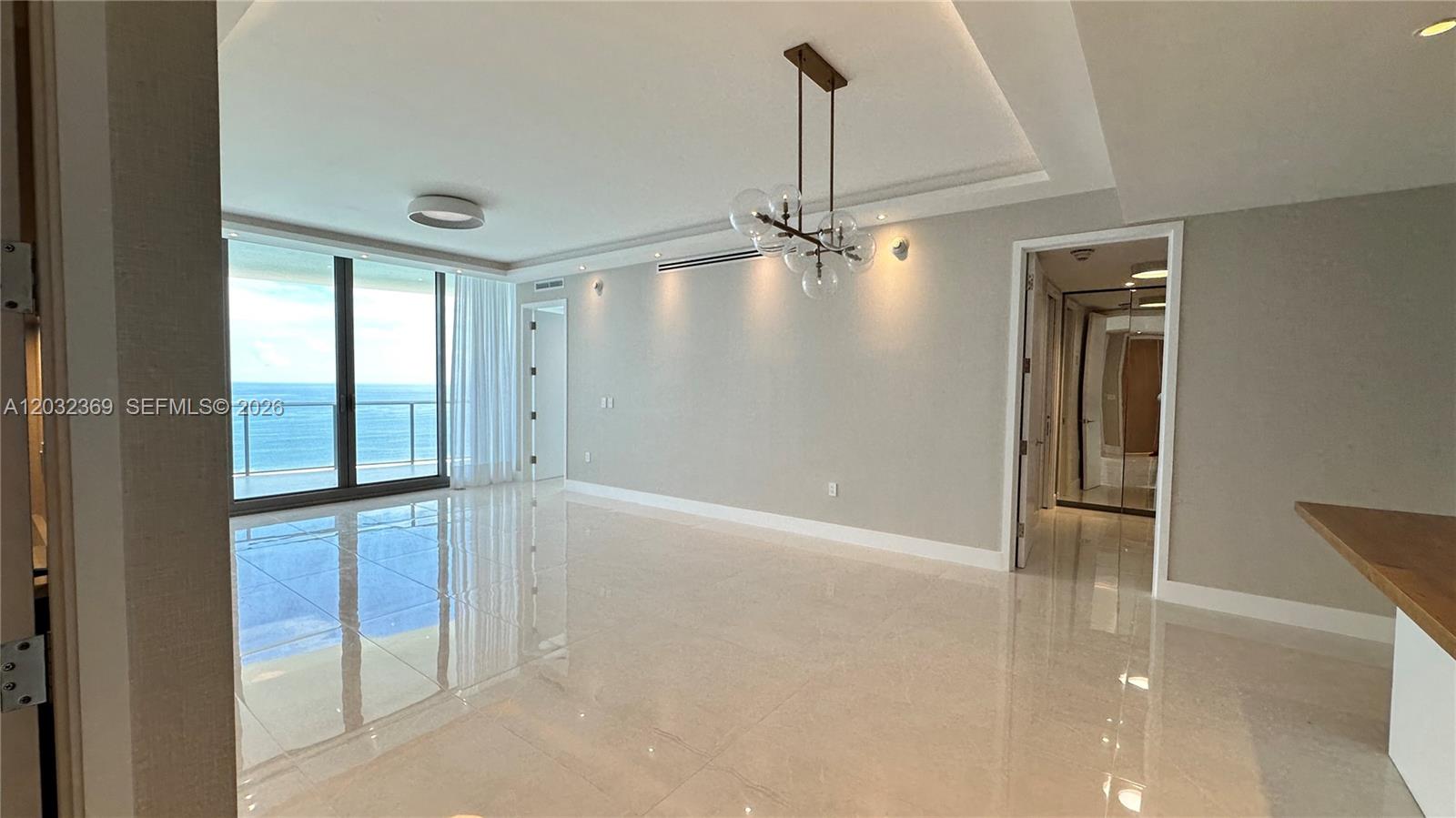 15701 Collins Avenue