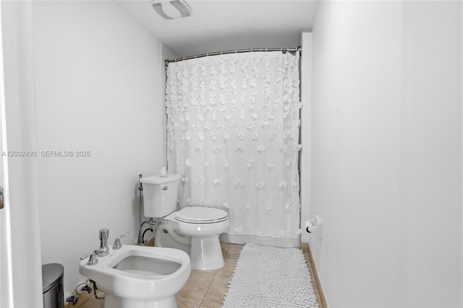 4242 NW 2nd Street