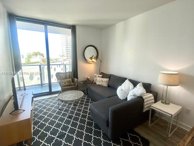 501 NE 31st Street