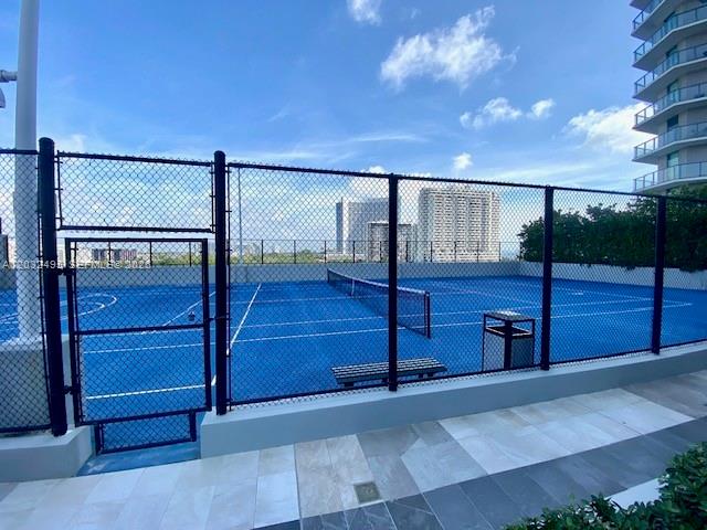501 NE 31st Street