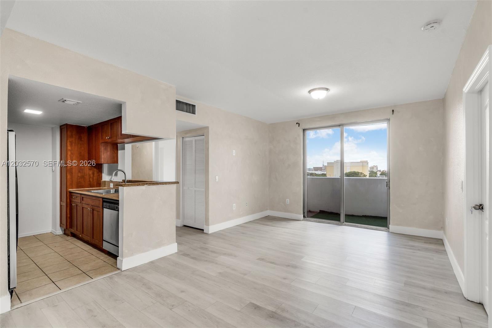 36 NW 6th Avenue