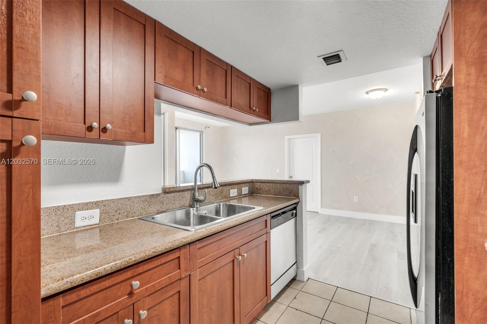 36 NW 6th Avenue