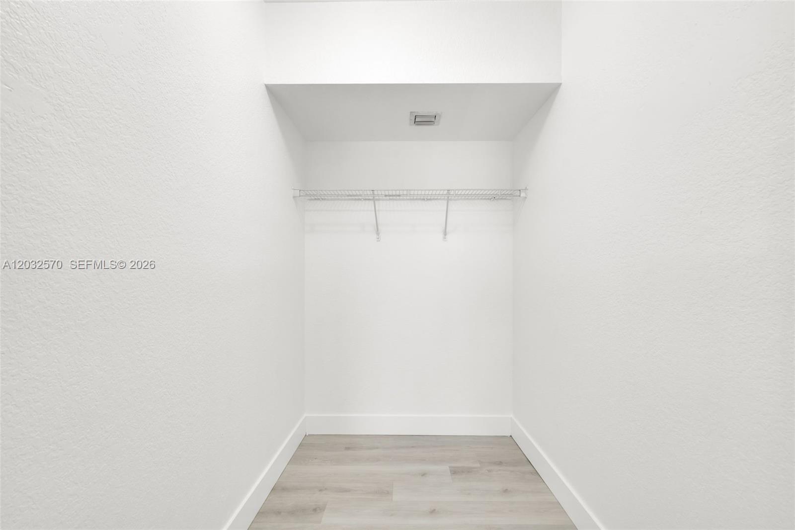 36 NW 6th Avenue