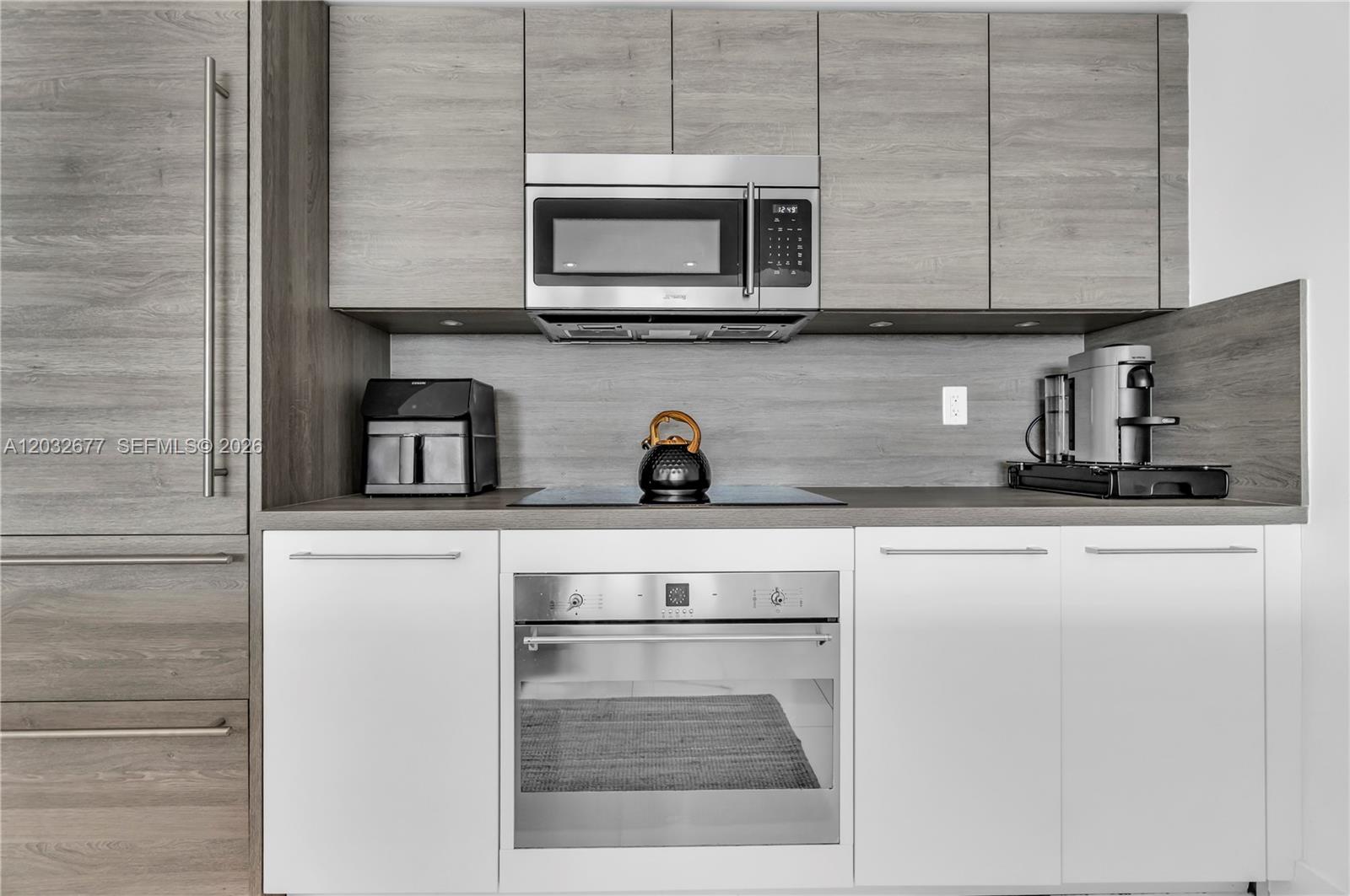 400 Sunny Isles Boulevard