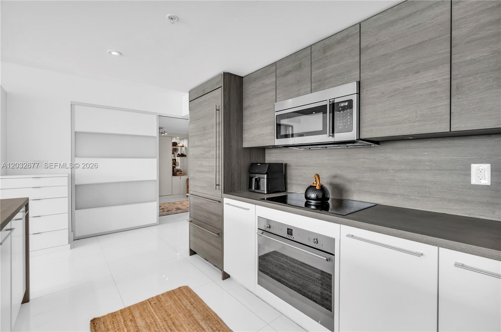 400 Sunny Isles Boulevard