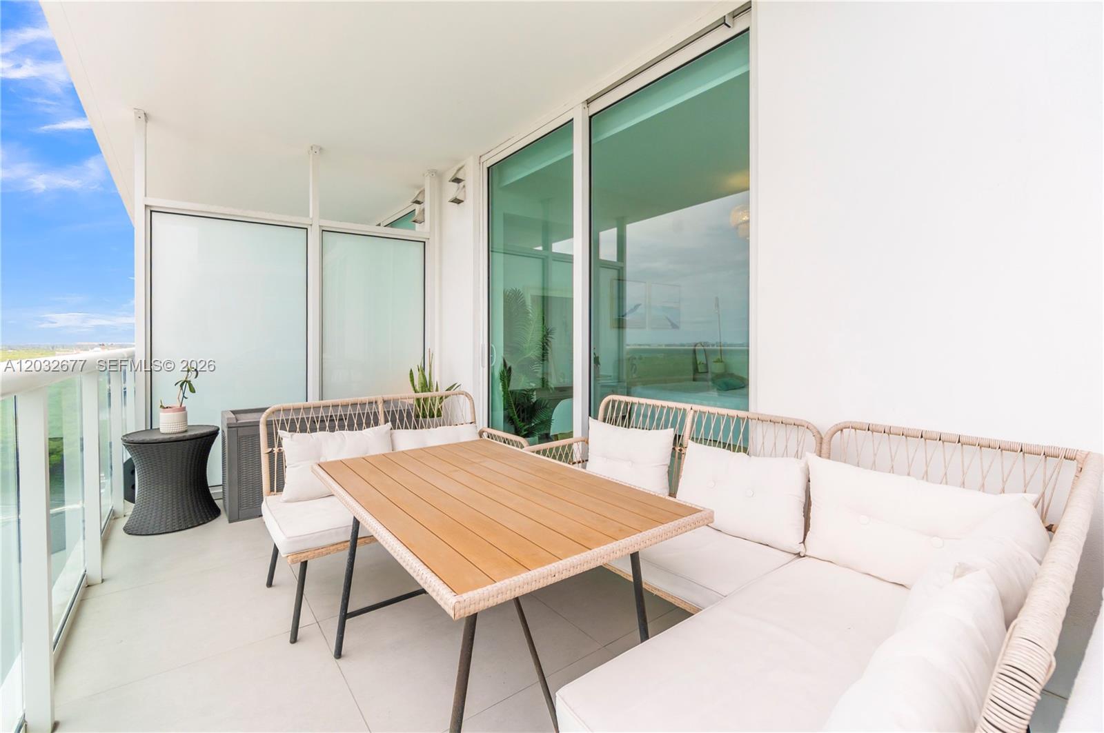 400 Sunny Isles Boulevard