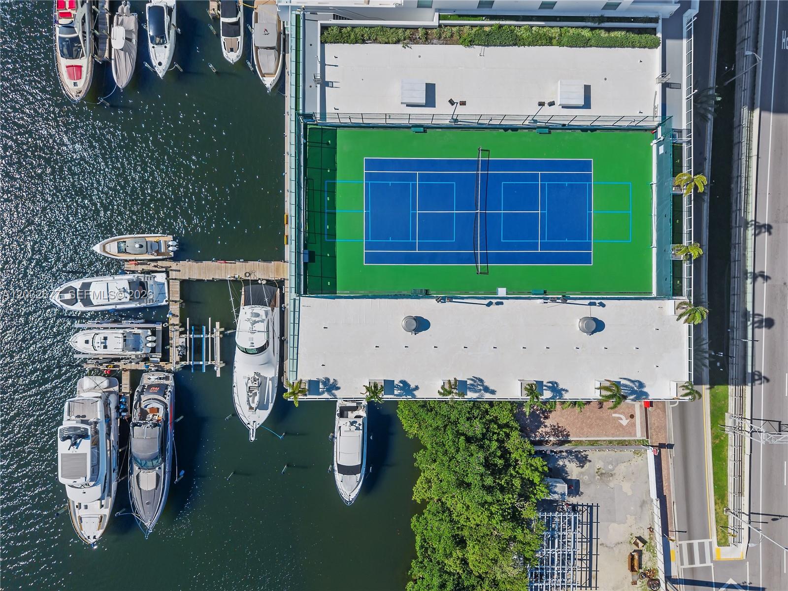 400 Sunny Isles Boulevard