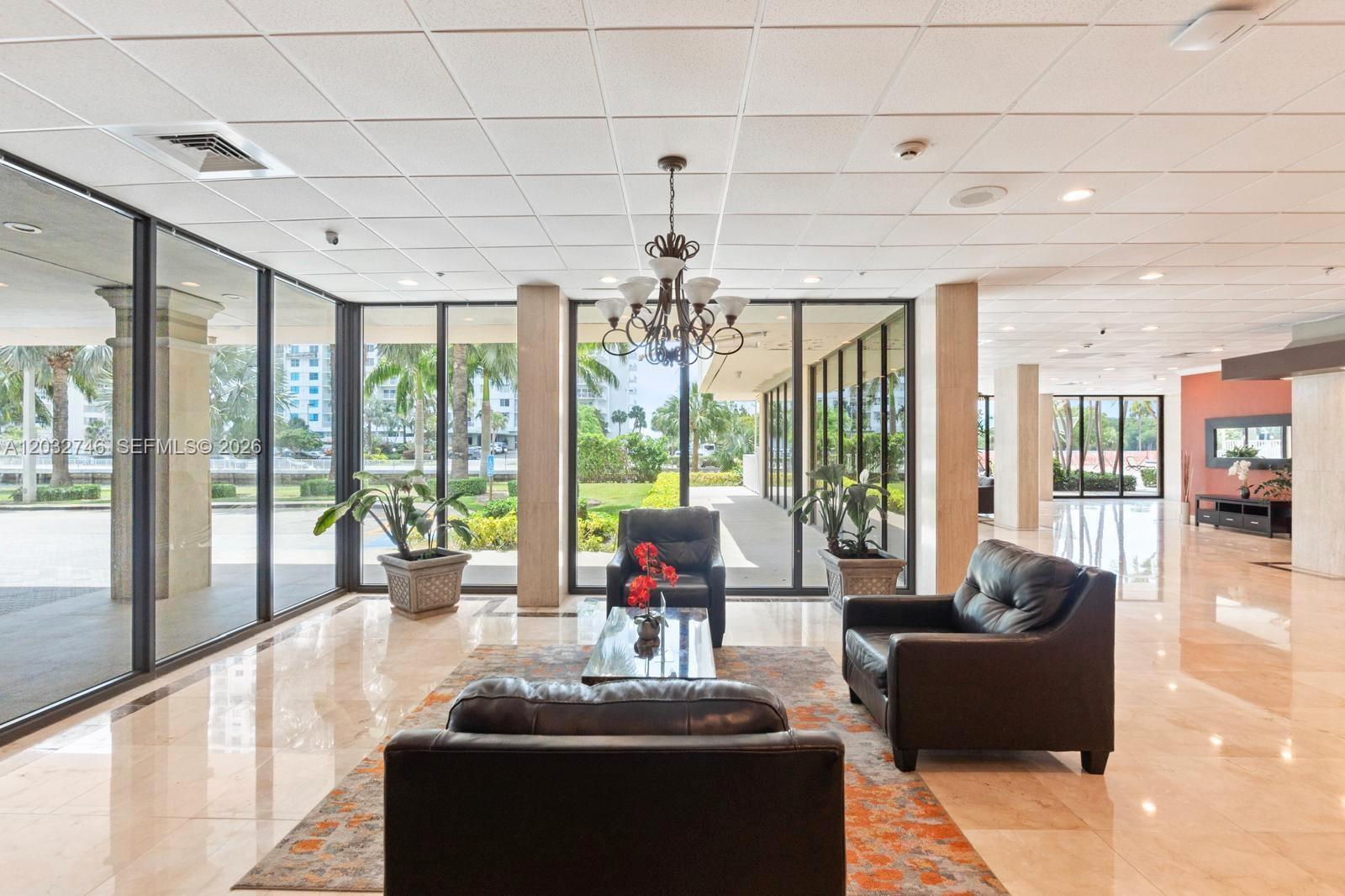 400 Kings Point Drive