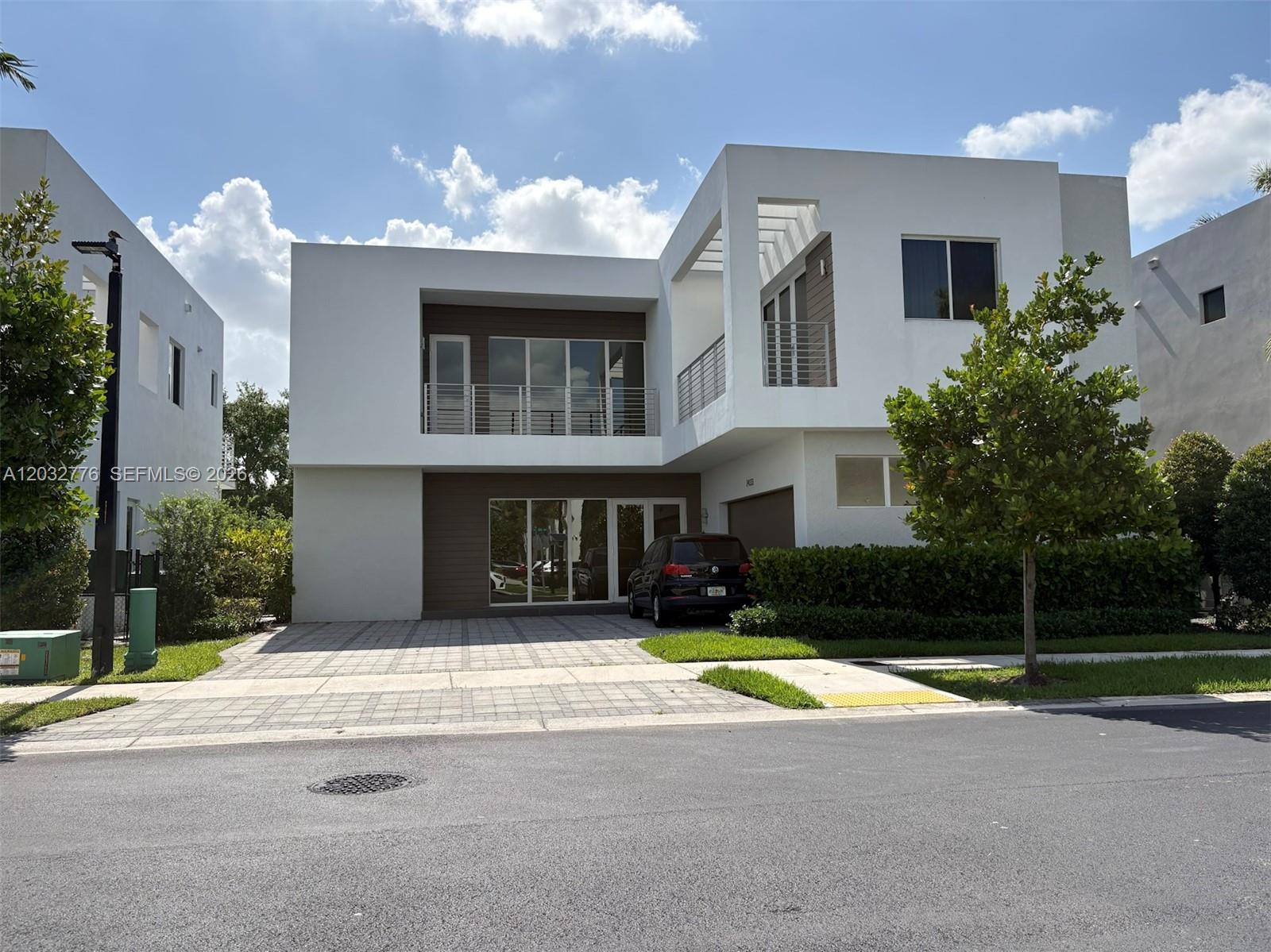 7433 NW 99th Avenue