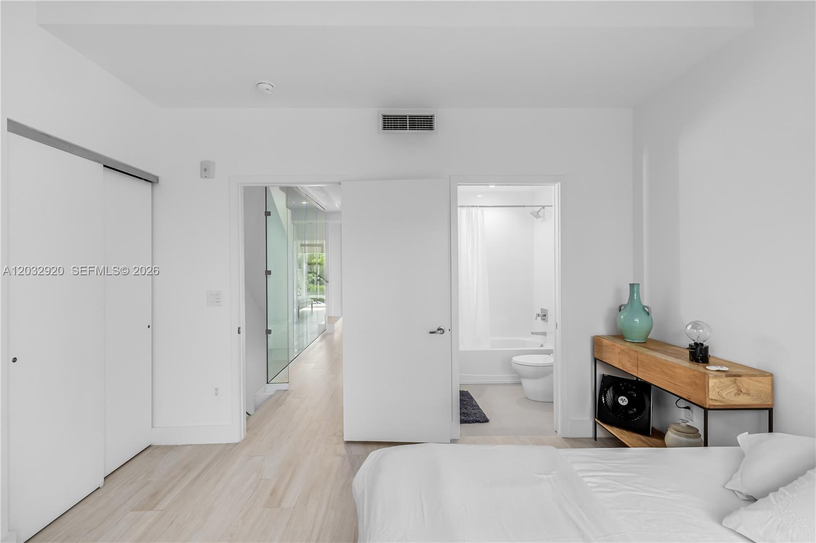455 NE 39th Street