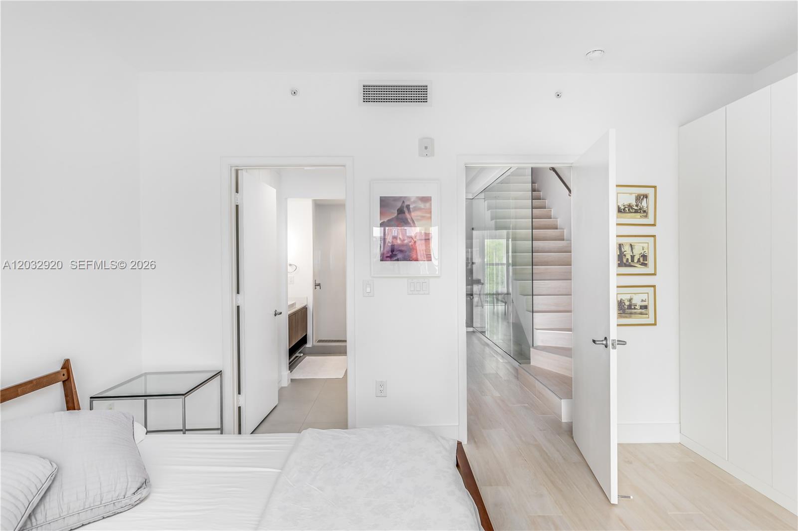 455 NE 39th Street