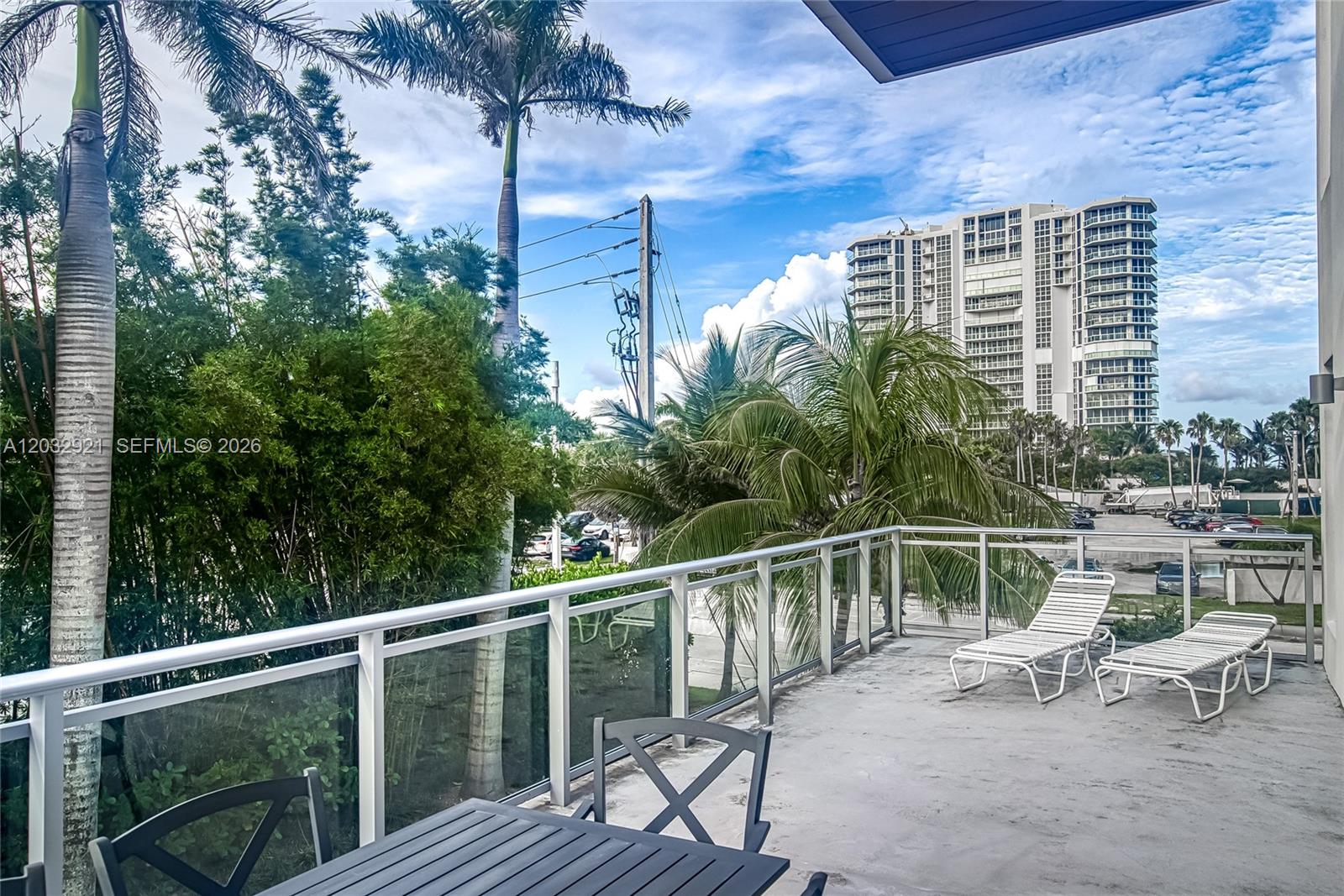 6100 N Ocean Drive