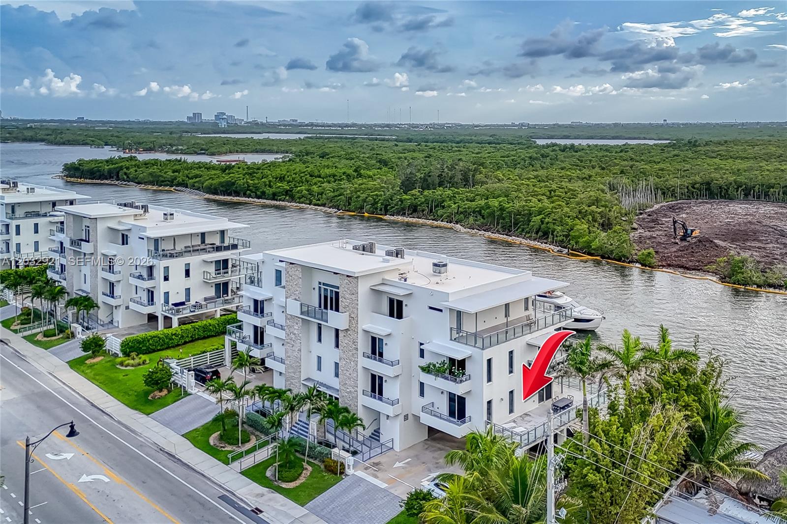 6100 N Ocean Drive
