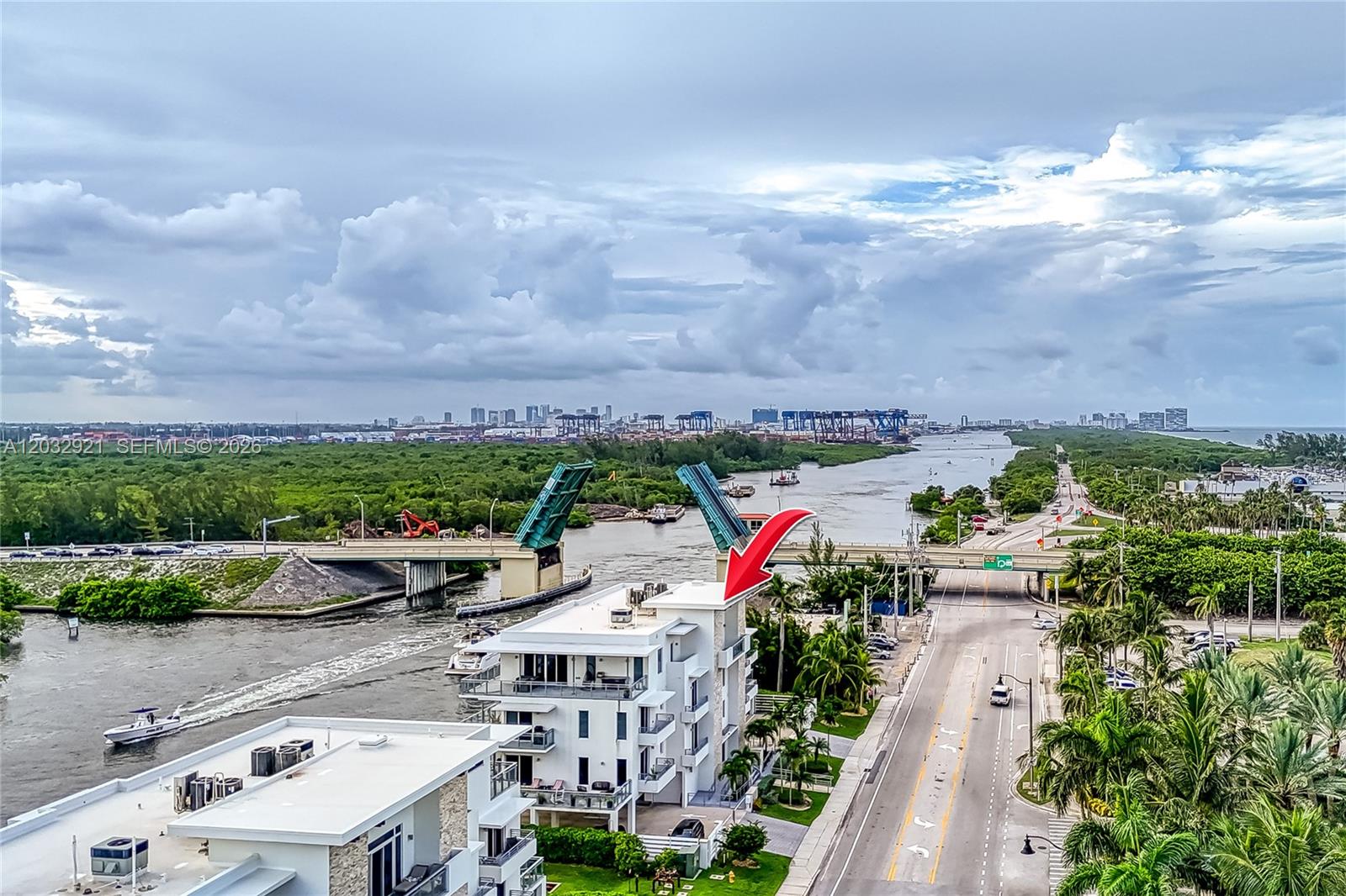 6100 N Ocean Drive