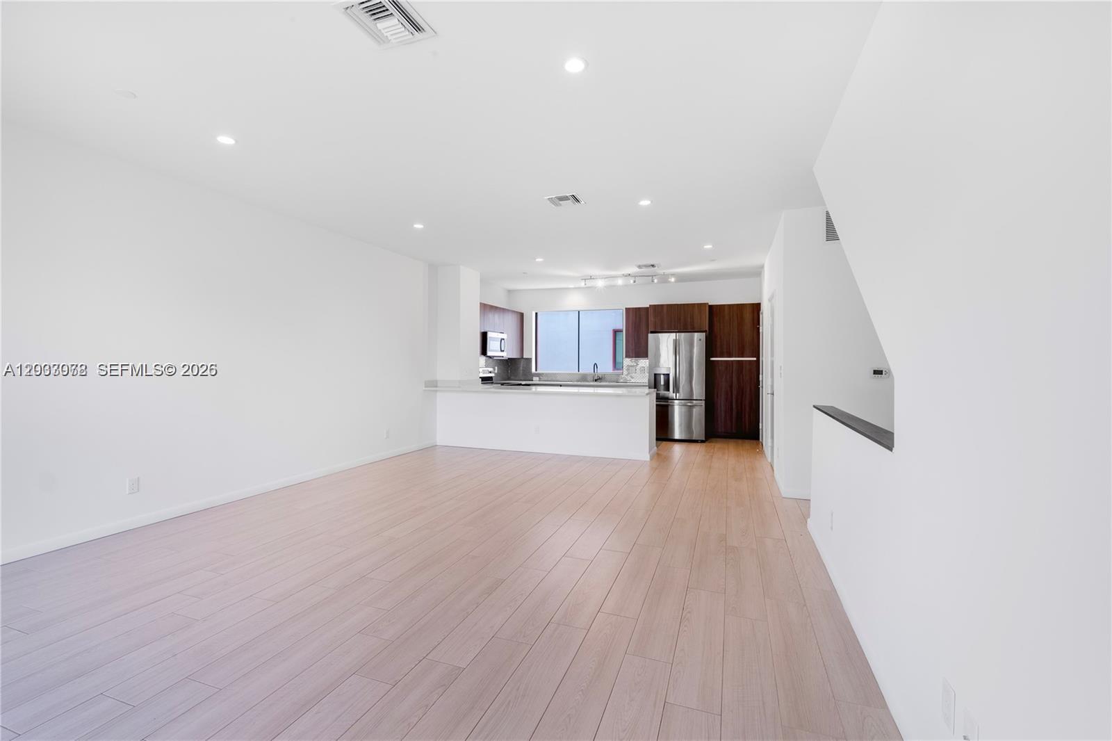 113 NE 6 Street
