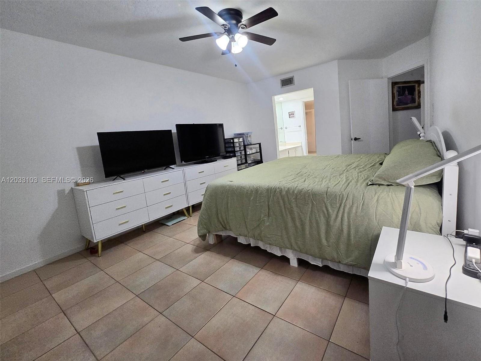 2629 SE 21st Court