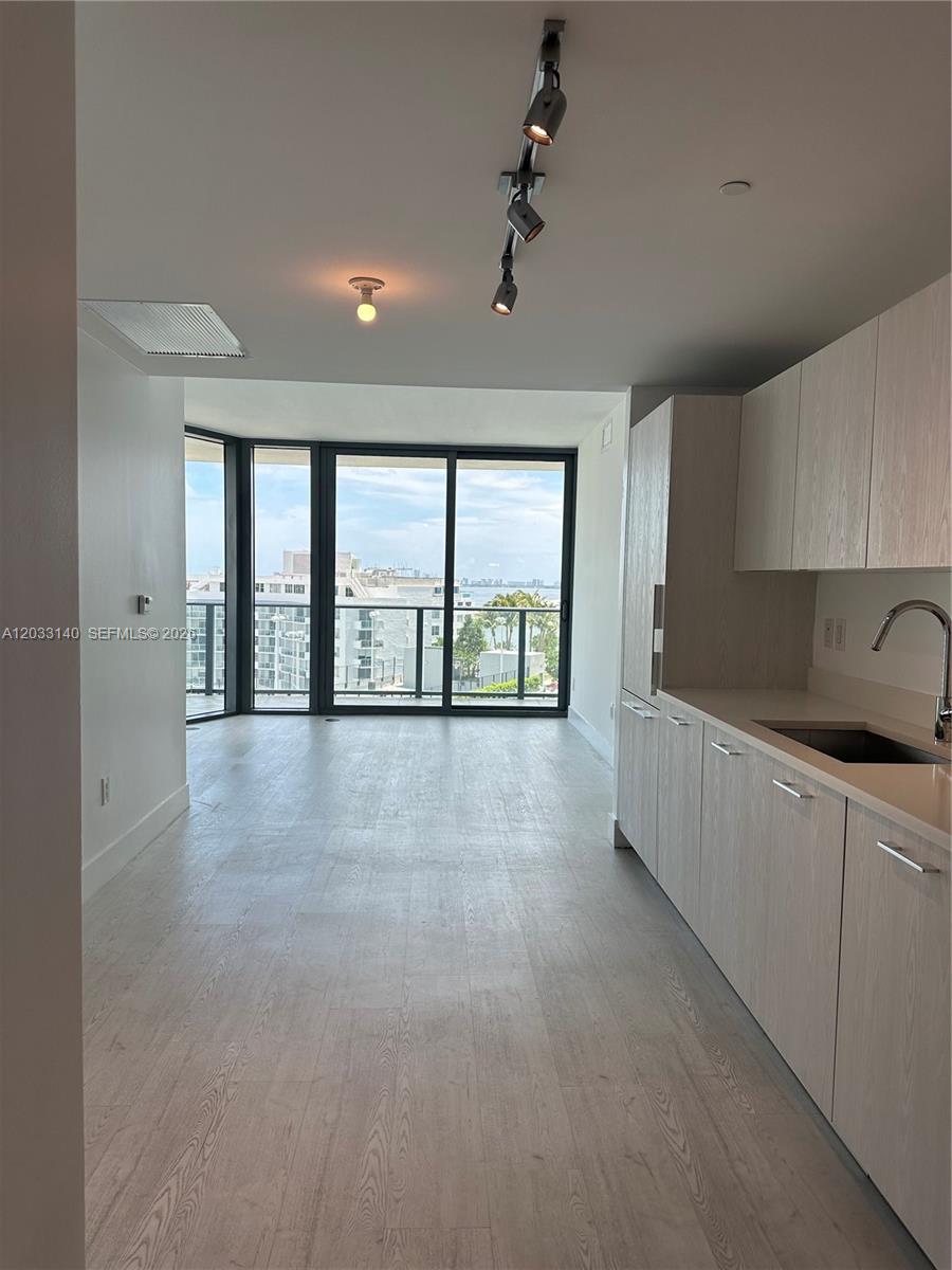 501 NE 31st Street