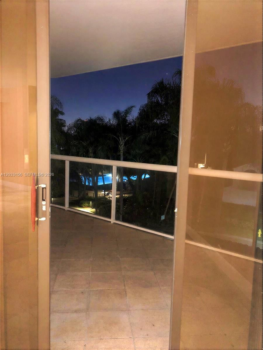 3610 Yacht Club Drive