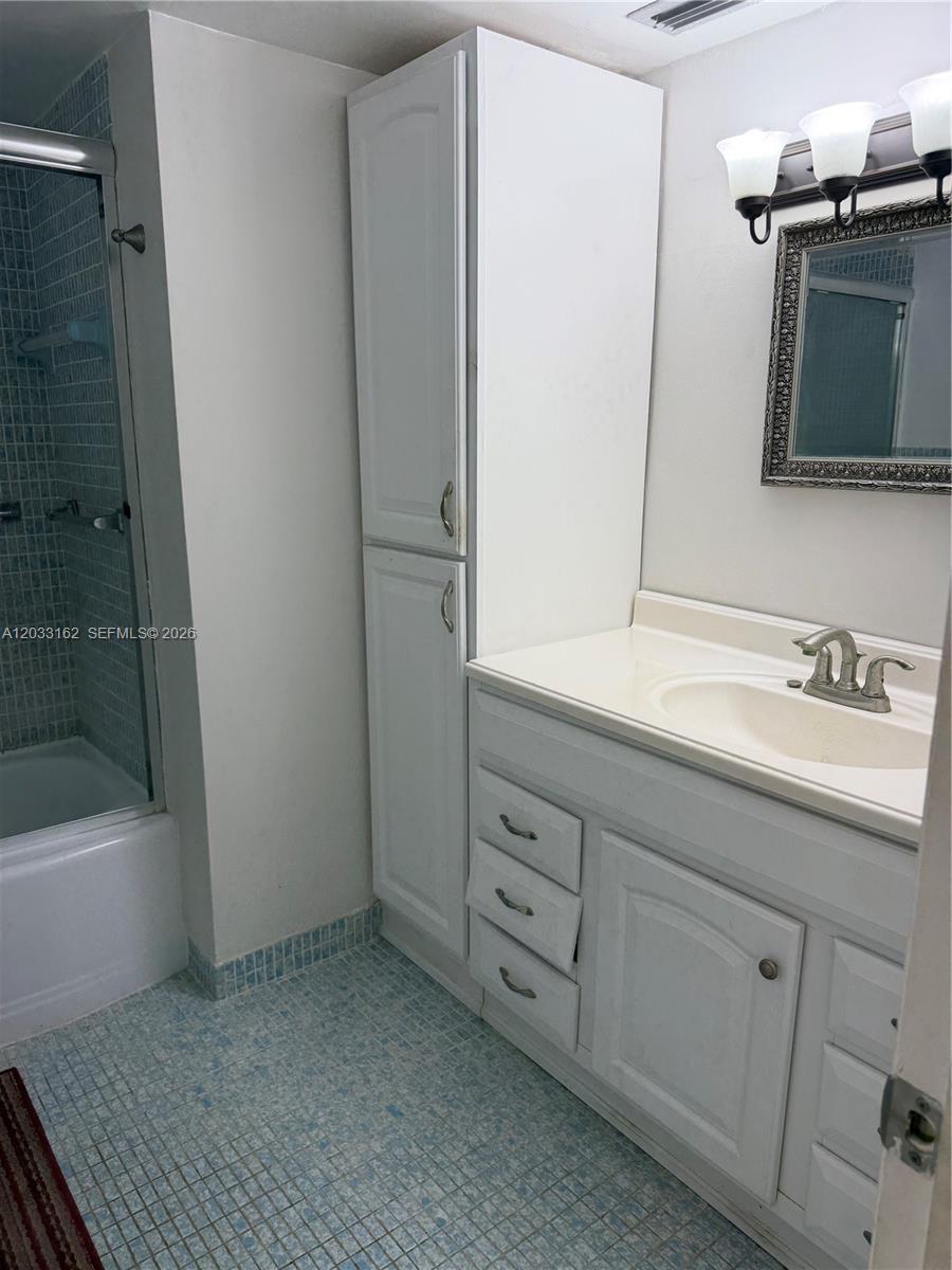 1401 NE Miami Gardens Drive