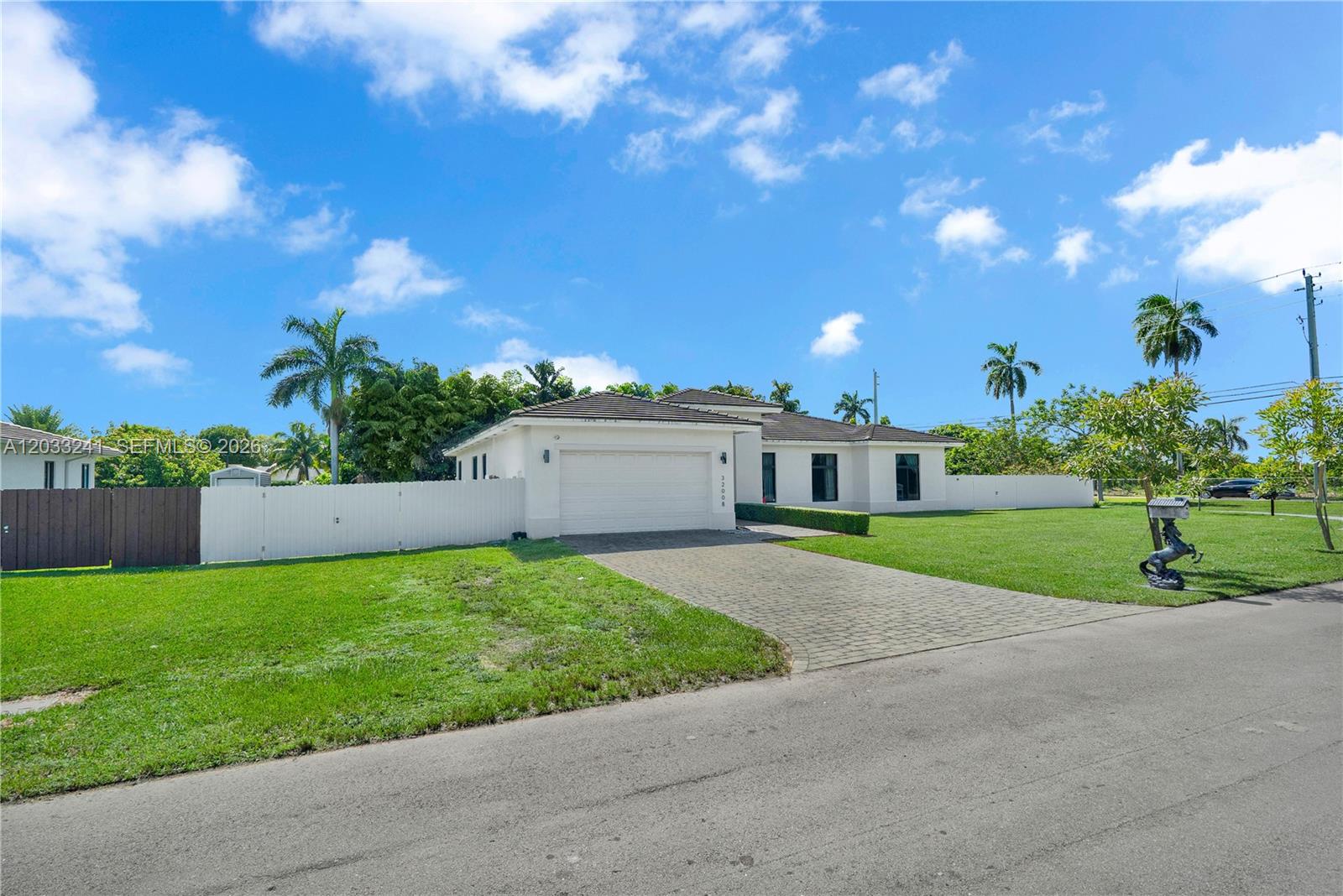 32008 SW 199th Place