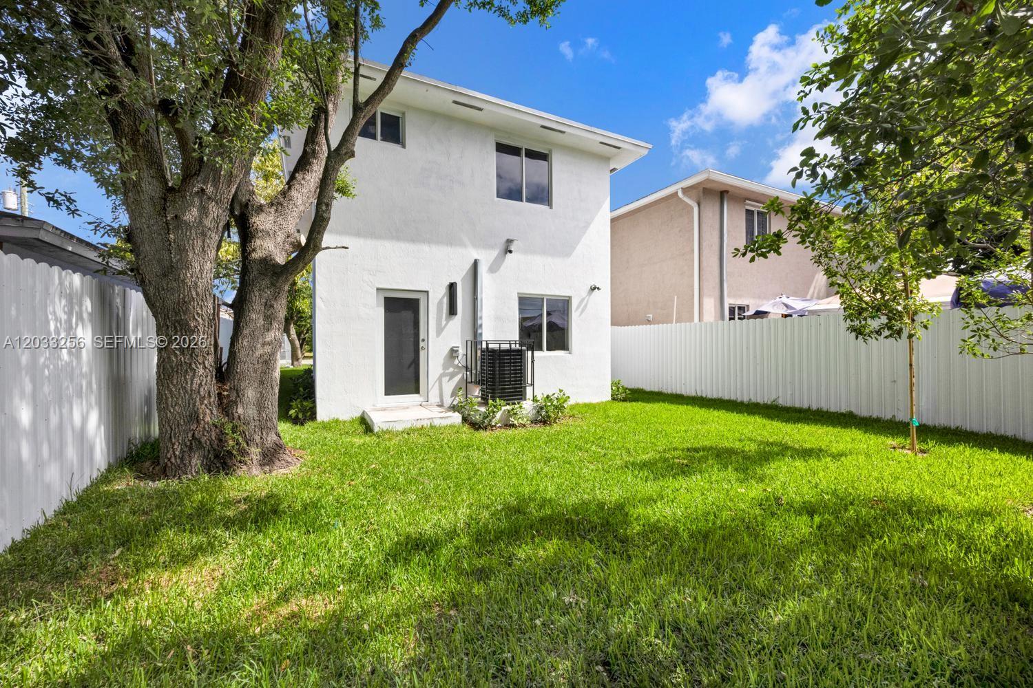 2780 NW 44th Street