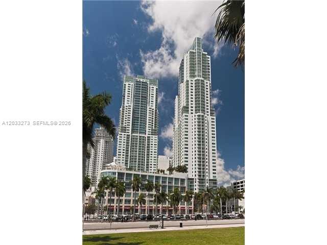 253 NE 2nd Street