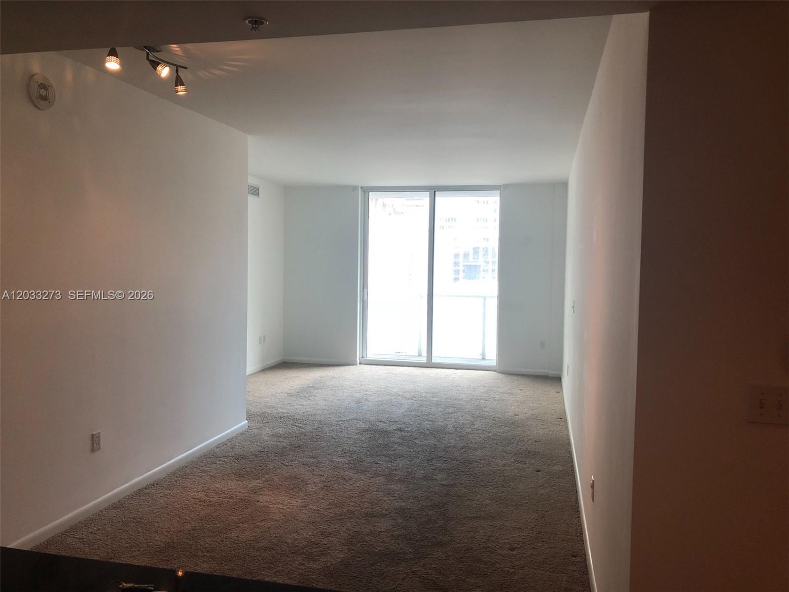 253 NE 2nd Street
